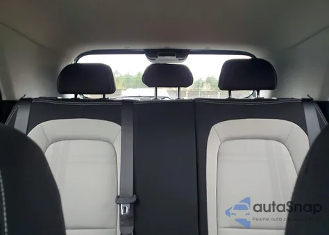 2025 Hyundai Venue Sel z USA, uszkodzony, nr VIN KMHRC8A39SU385071